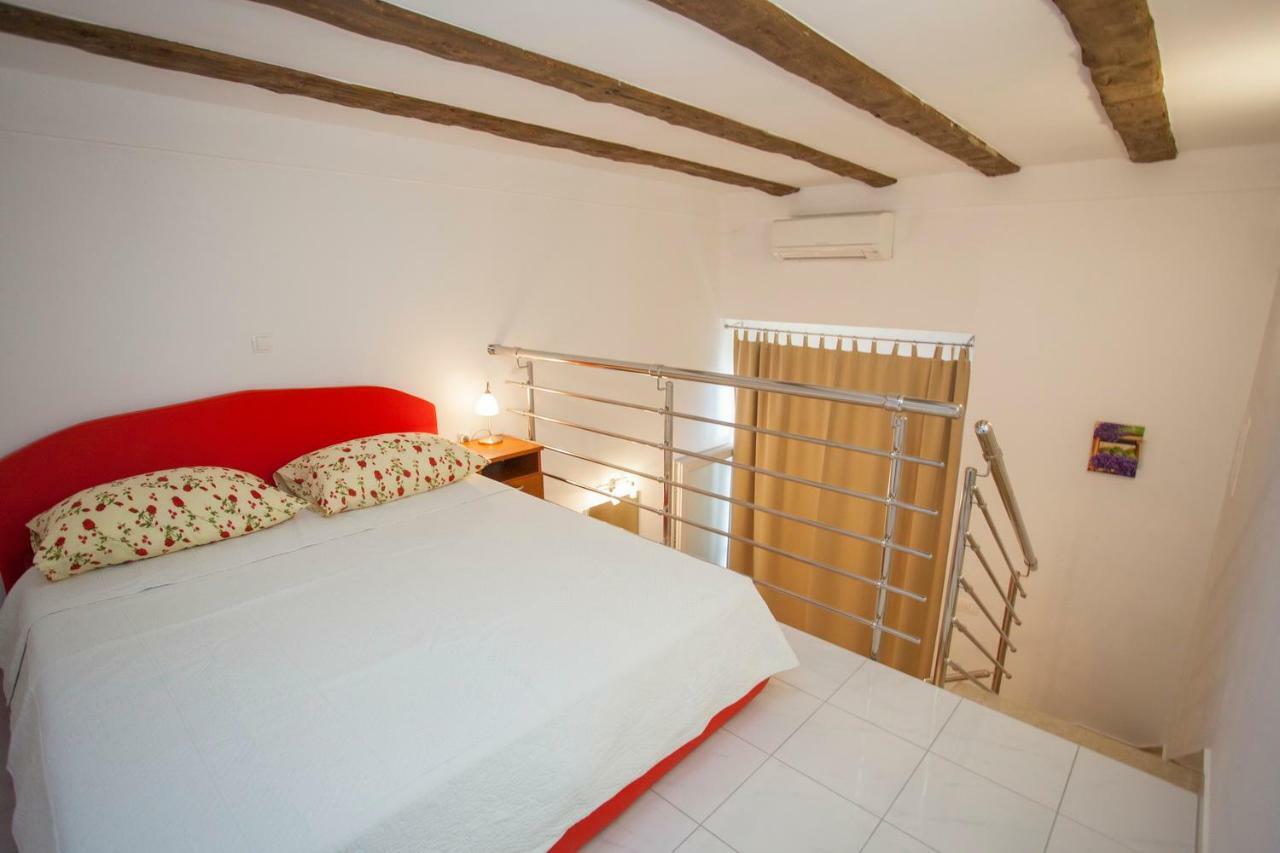 פודגורה Apartments Vlado מראה חיצוני תמונה