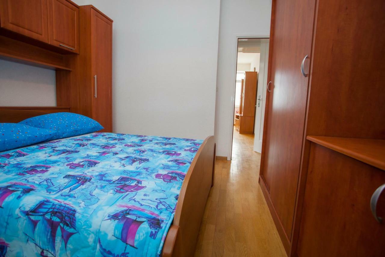 פודגורה Apartments Vlado מראה חיצוני תמונה