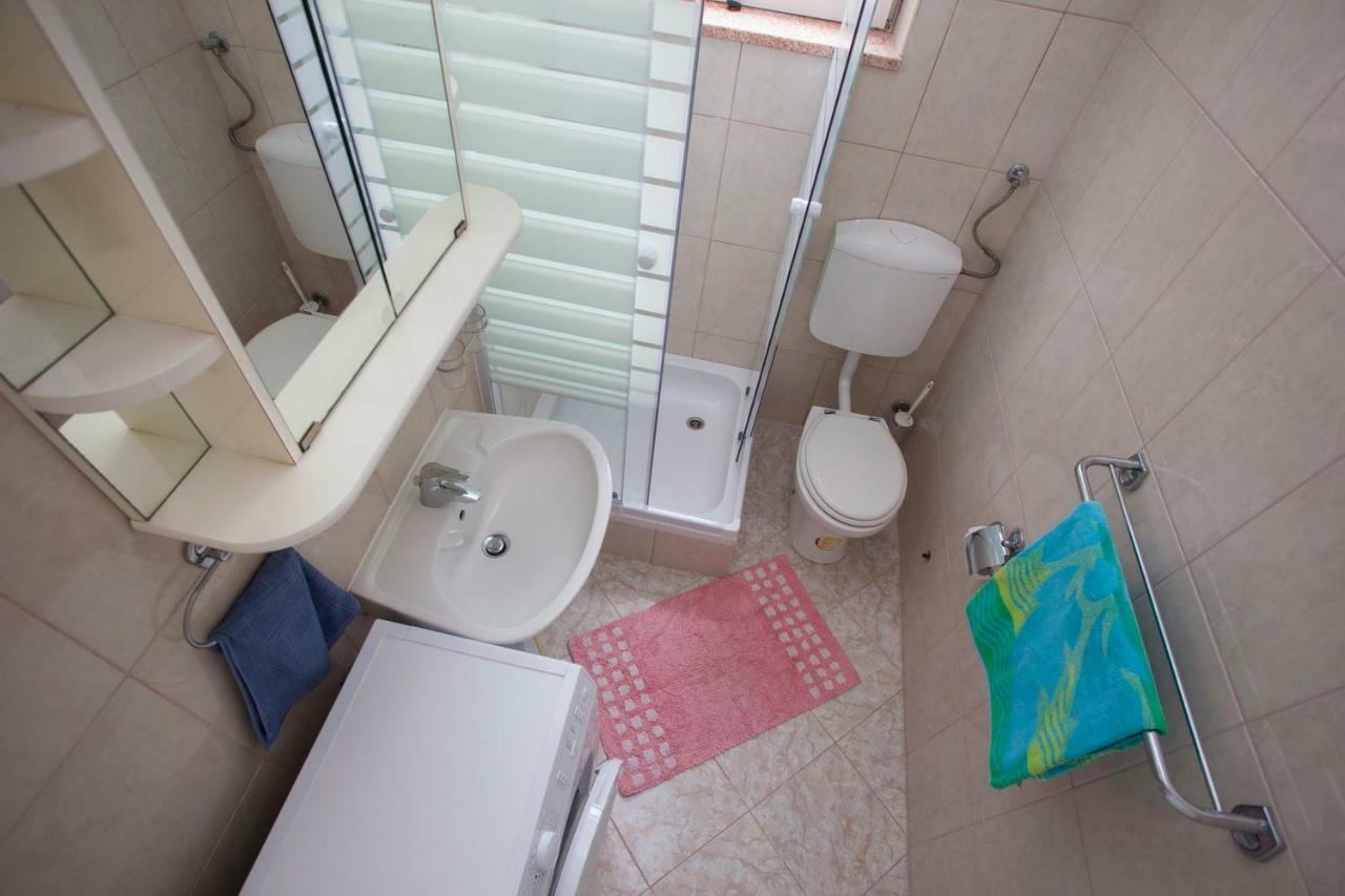 פודגורה Apartments Vlado מראה חיצוני תמונה
