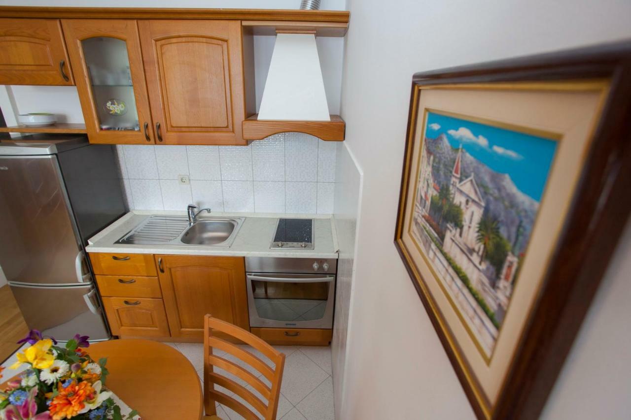 פודגורה Apartments Vlado מראה חיצוני תמונה